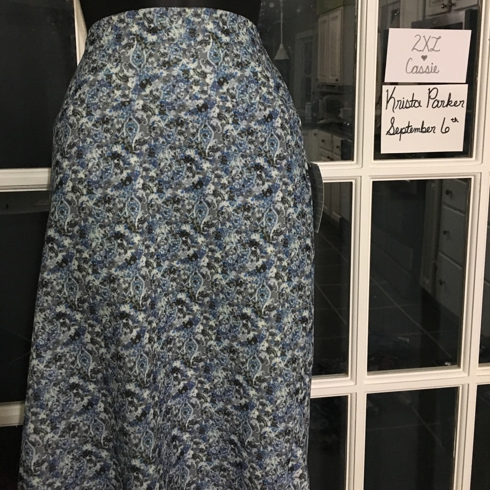 Lularoe 2XL Cassie Pencil Skirt Paisley